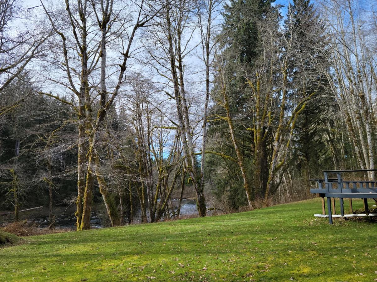 A Relaxing Getaway-A Backwoods Cabin Solduc River Beaver Exterior foto